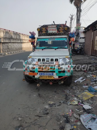 MAHINDRA Bolero Camper