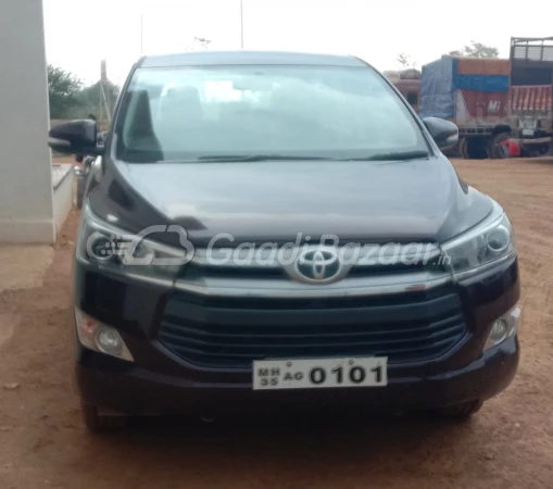 TOYOTA INNOVA CRYSTA