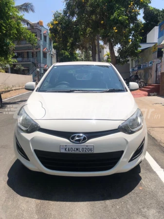 HYUNDAI i20 [2008-2010]