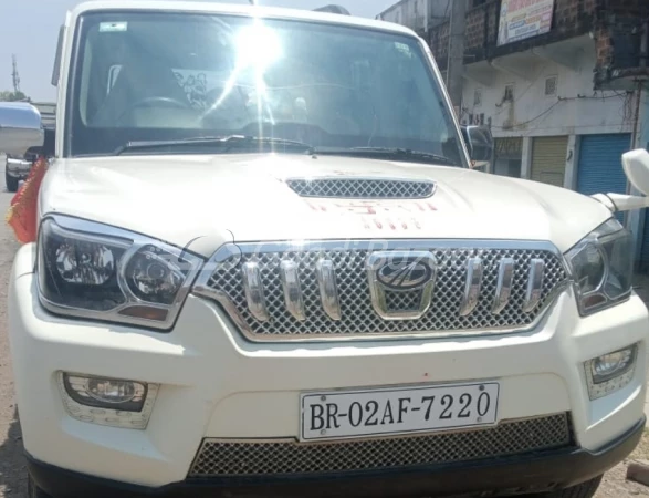 MAHINDRA Scorpio [2009-2014]