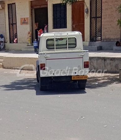 MAHINDRA Bolero Camper