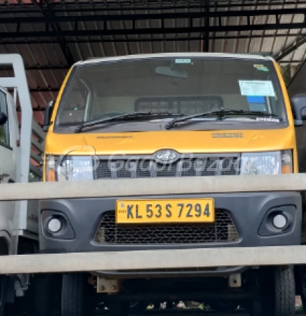 MAHINDRA SUPRO PROFIT TRUCK