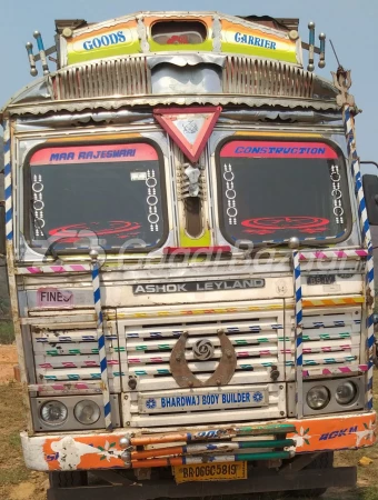 ASHOK LEYLAND 3718