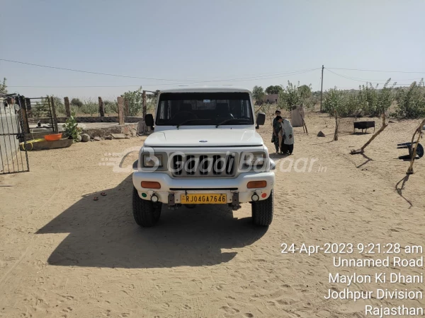 MAHINDRA Bolero Camper