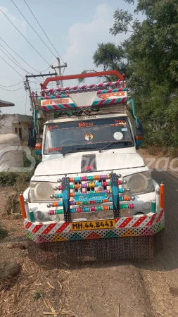 MAHINDRA Bolero Pik-Up
