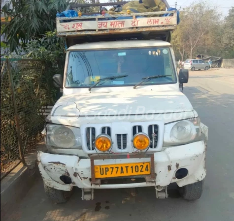 MAHINDRA Bolero Maxitruck Plus