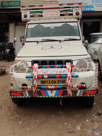 MAHINDRA Bolero Pik-Up