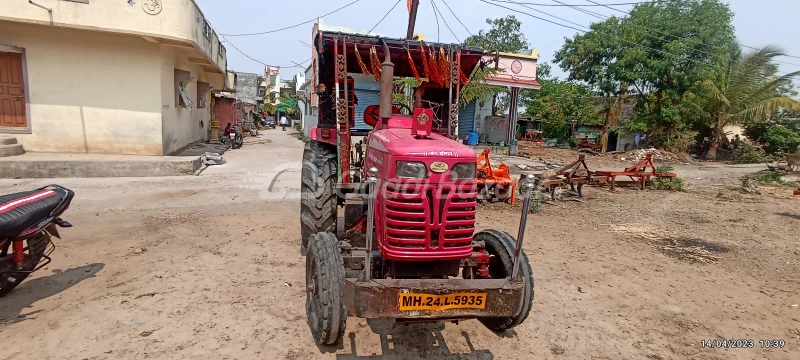 MAHINDRA 595 Di