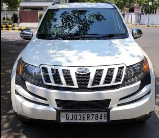 MAHINDRA XUV500 [2011-2015]