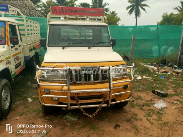 MAHINDRA Bolero Maxitruck Plus