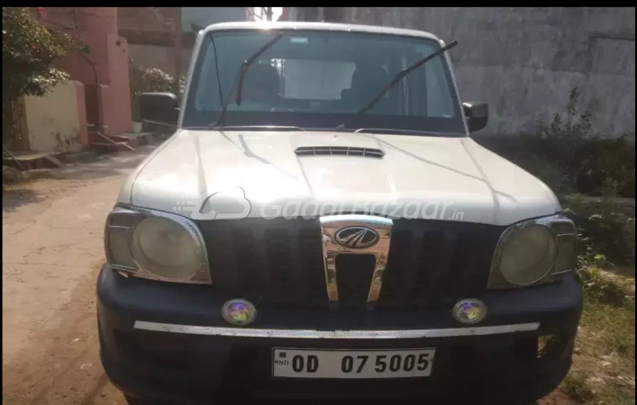 MAHINDRA Scorpio [2009-2014]