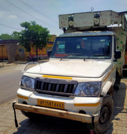 MAHINDRA BOLERO