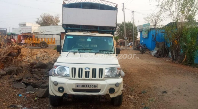 MAHINDRA Bolero Maxitruck Plus