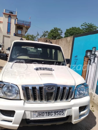 MAHINDRA Scorpio [2009-2014]