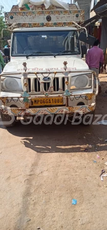 MAHINDRA Bolero Pik-Up