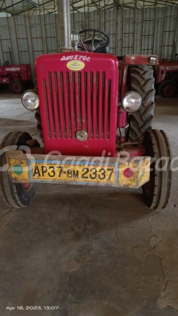 MAHINDRA 575 Di