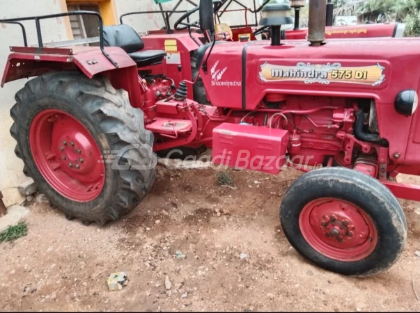 MAHINDRA 575 Di