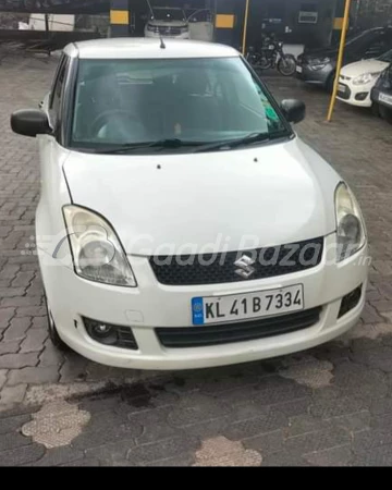 MARUTI SUZUKI SWIFT