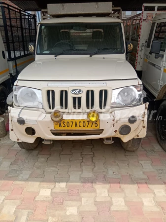 MAHINDRA Bolero Pik-Up