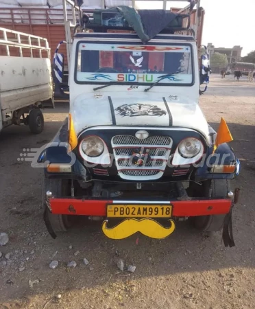 MAHINDRA AND MAHINDRA BOLERO MAXX PIK UP