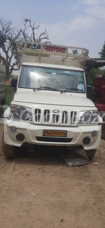 MAHINDRA Bolero Maxitruck Plus