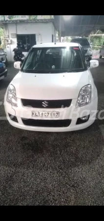 MARUTI SUZUKI SWIFT