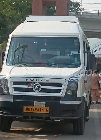 FORCE MOTORS TRAVELLER T1