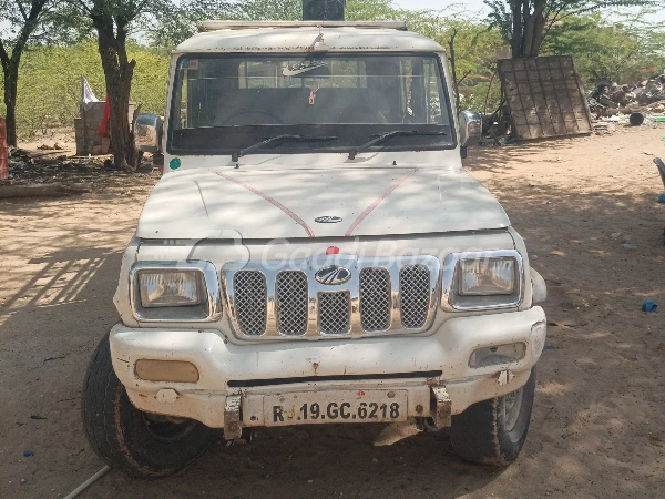 MAHINDRA Bolero Camper