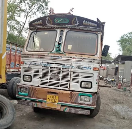 TATA MOTORS LPT 3118