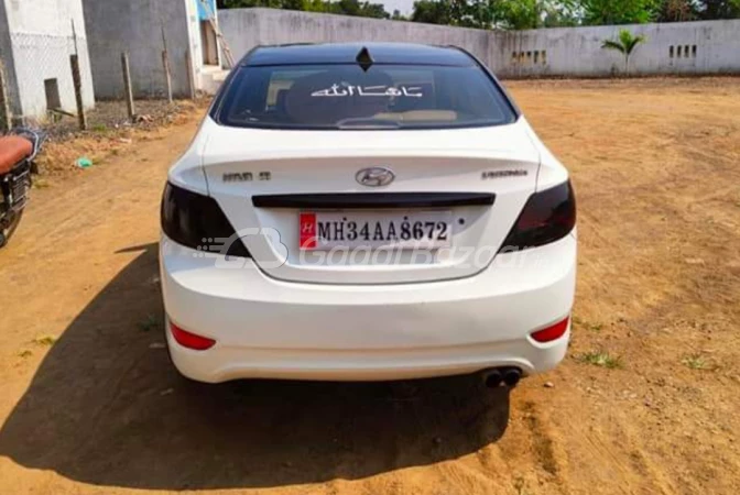 HYUNDAI VERNA