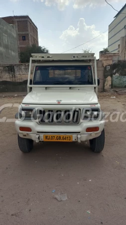 MAHINDRA Bolero Pik-Up