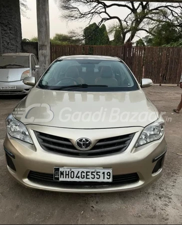 TOYOTA Corolla Altis