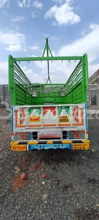front_right_view