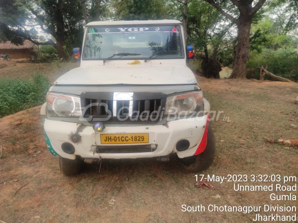 MAHINDRA Bolero Pik-Up