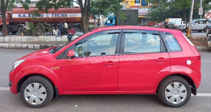 Ford Figo [2010-2012]