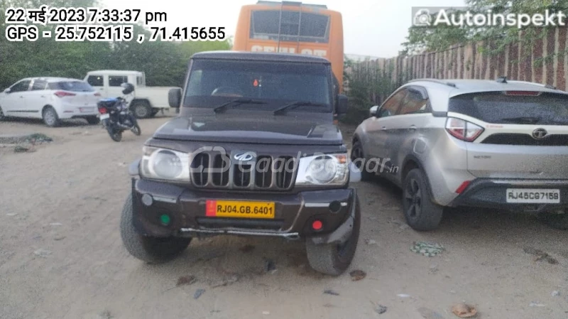 MAHINDRA Bolero Camper