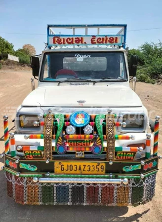 MAHINDRA BOLERO