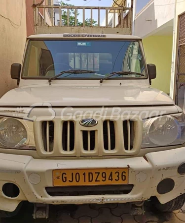 MAHINDRA Bolero Maxitruck Plus