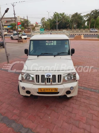 MAHINDRA Bolero Maxitruck Plus