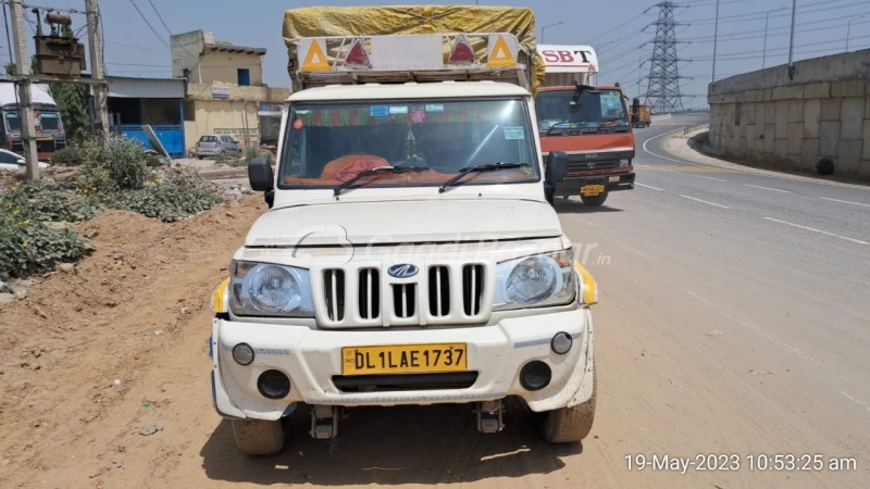 MAHINDRA Bolero Maxitruck Plus