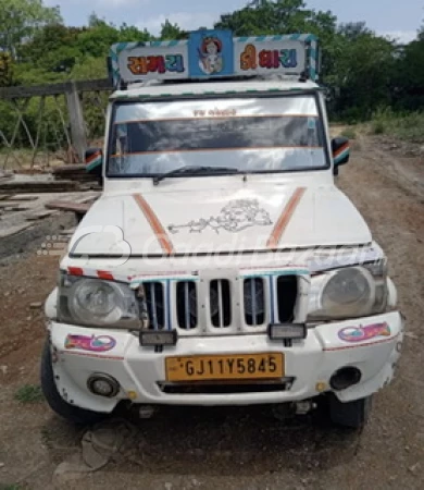 MAHINDRA Bolero Camper