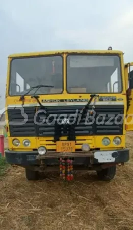 ASHOK LEYLAND 3118 LA (Super)