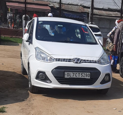 HYUNDAI Grand i10 [2013-2017]