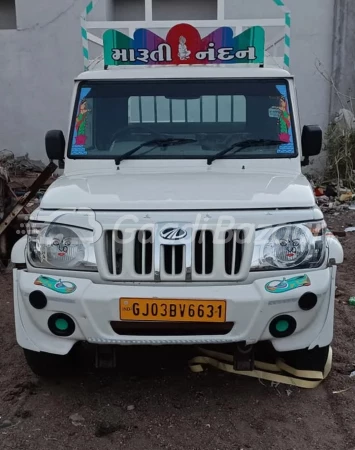 MAHINDRA BOLERO MAXX PIK UP