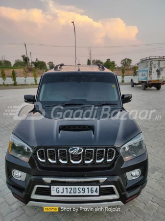 MAHINDRA SCORPIO