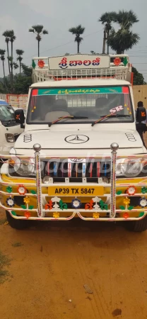 MAHINDRA Bolero Pik-Up