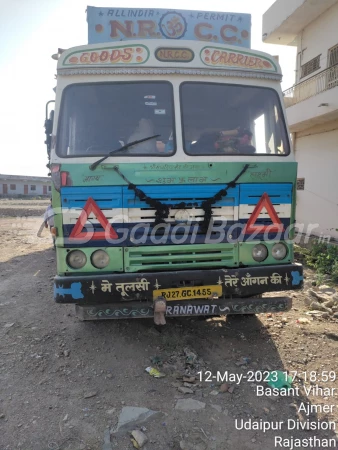 ASHOK LEYLAND 4923