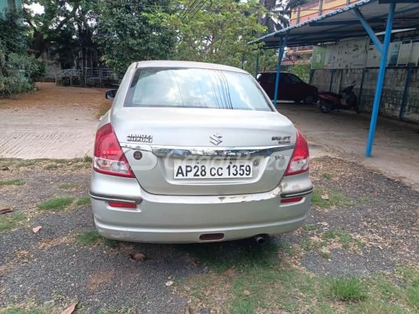 MARUTI SUZUKI SWIFT