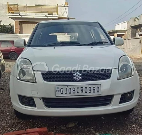 MARUTI SUZUKI SWIFT