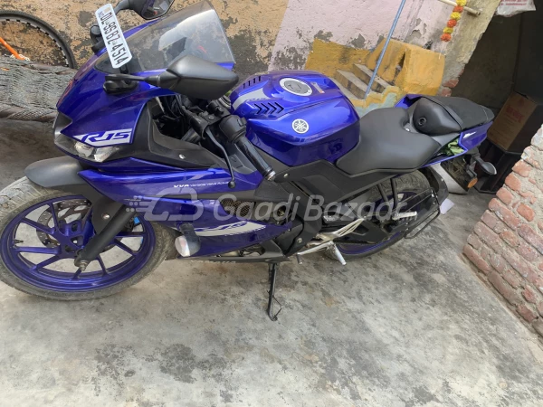 Used Yamaha YZF R15 STANDARD bikes for Sale in South delhi Second